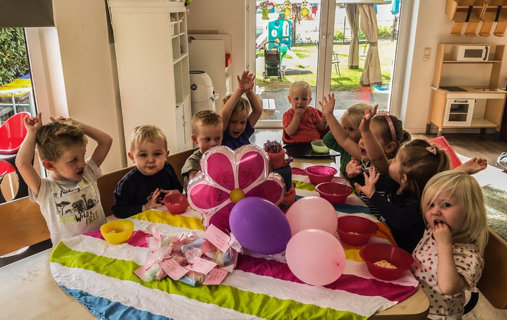 Kinderdagverblijf feestje vieren