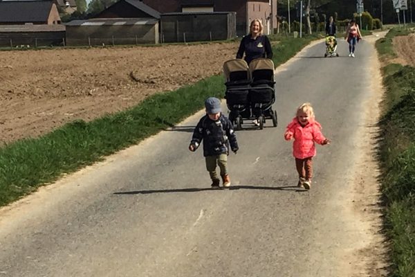 Kinderdagverblijf wandelen